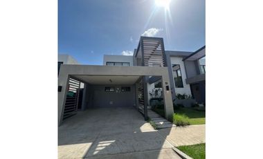 Explora casas duplex