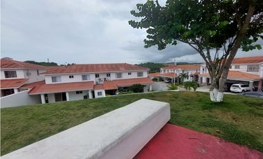 Se vende Casa en Costa Verde Montelimar Versalles Oeste JS