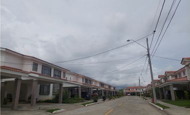 Se vende Casa en Costa Verde Montelimar Versalles Oeste JS