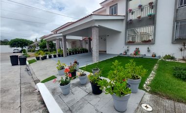 Se vende Casa en Costa Verde Montelimar Versalles Oeste JS