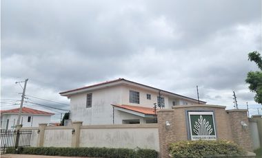 Se vende Casa en Costa Verde Montelimar Versalles Oeste JS