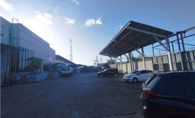 Se vende bodega en el Crisol, José Domingo Espinar