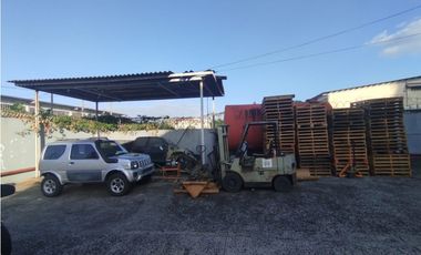 Se vende bodega en el Crisol, José Domingo Espinar