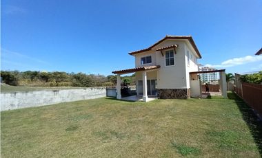 Venta de Casa Reposeída, Fontanella del Mar, San Carlos