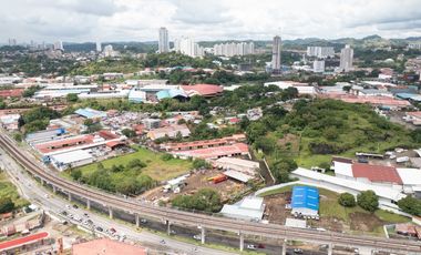 Se vende terreno en vía Transístmica, Panamá