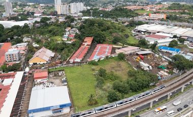 Se vende terreno en vía Transístmica, Panamá