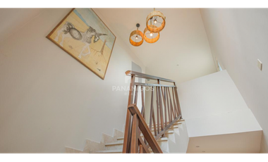 Venta - Casa Dúplex en Playa Escondida - Exclusividad frente al mar