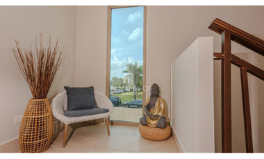 Venta - Casa Dúplex en Playa Escondida - Exclusividad frente al mar