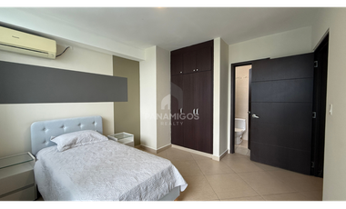 Venta - Country Club - Apartamento espacioso con excelente ubicación