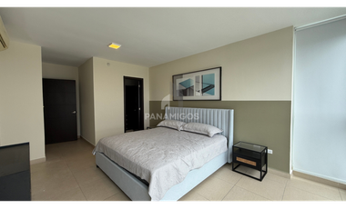 Venta - Country Club - Apartamento espacioso con excelente ubicación
