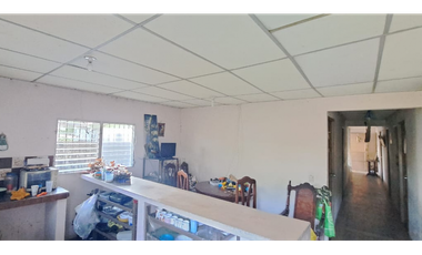 Se Vende Casa Comercial en Barrio Balboa, Panamá Oeste