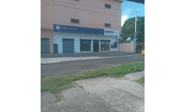 Se Vende Casa Comercial en Barrio Balboa, Panamá Oeste