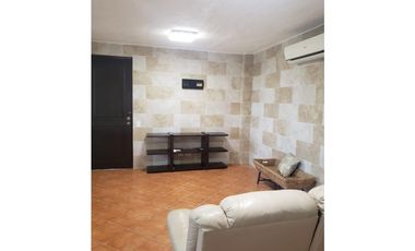 Venta de apartamento en PH. Roca Marina, Vista Mar Golf Beach & Marina