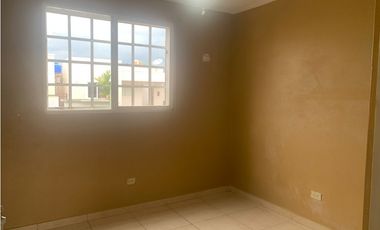 VENDO CASA EN ARBOLEDAS LOS OLIVOS LA CHORRERA