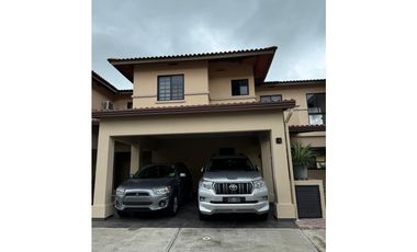 Melissa Foster Luxury Alquila Hermosa Casa en Woodlands MF1361