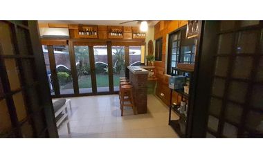 Melissa Foster Luxury Alquila Hermosa Casa en Woodlands MF1361