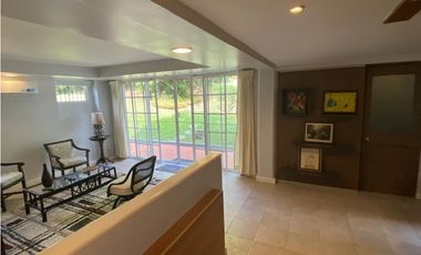 Melissa Foster Luxury Vende Casa en Clayton MF1106