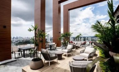 Melissa Foster Luxury Alquila Apartamento en Ph Greenwood MF1112