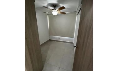 Melissa Foster Luxury Alquila Apartamento en Ph Greenwood MF1112