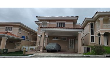Melissa Foster Luxury VTN/ALQ Casa en PH Altos del Country 3000 MF1116