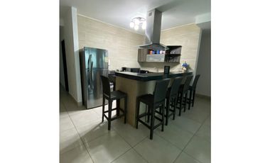 Melissa Foster Luxury Alquila Apartamento en Ocean Wave MF1118