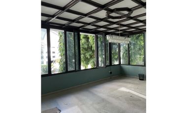 SE VENDE CASA DE 836m2 EN PUNTA PAITILLA