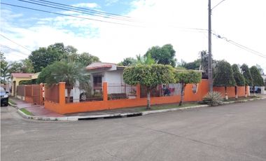 VENDO CASA EN CHANIS , ALTOS DEL ROMERAL