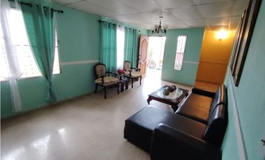 VENDO CASA EN CHANIS , ALTOS DEL ROMERAL