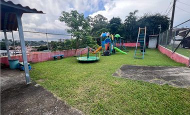 Venta de casa en Residencial Urbanización Las Lomas, Villa Lucre.