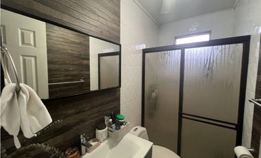 Venta de casa en Residencial Urbanización Las Lomas, Villa Lucre.