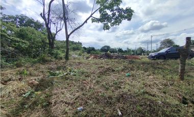 Se vende o alquila terreno en Villalobos, Pedregal