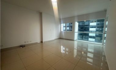 SE VENDE APARTAMENTO EN BELLA VISTA