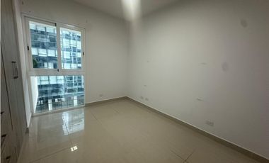 SE VENDE APARTAMENTO EN BELLA VISTA