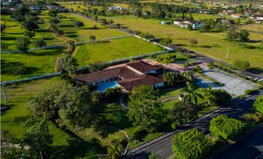 Se Vende Casa Campestre en Alto Boquete, Chiriquí