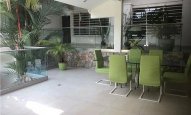 Melissa Foster Luxury Vende Hermosa Casa en Cardenas MF100