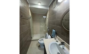 Melissa Foster L. Vende Apartamento en Ph Country Heights MF1282