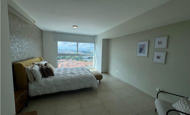 Melissa Foster L. Vende Apartamento en Ph Country Heights MF1282