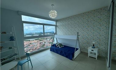 Melissa Foster L. Vende Apartamento en Ph Country Heights MF1282