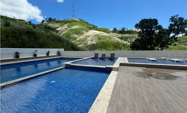 Melissa Foster L. Vende Apartamento en Ph Country Heights MF1282