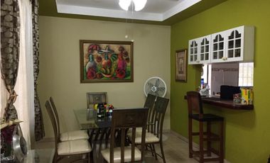 Melissa Foster L. ALQ/VND Hermosa Casa en Quintas de Villa Flor MF1320