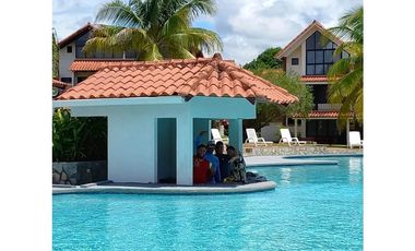 Melissa Foster L. Alquila Apartamento en Ph Brisas de Coronado MF1287