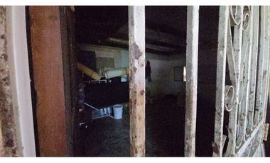 Venta de Galera industrial con oficina  y bodega