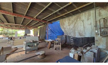 Venta de Galera industrial con oficina  y bodega