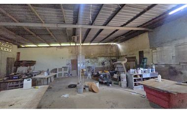 Venta de Galera industrial con oficina  y bodega