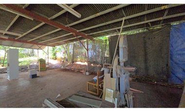 Venta de Galera industrial con oficina  y bodega