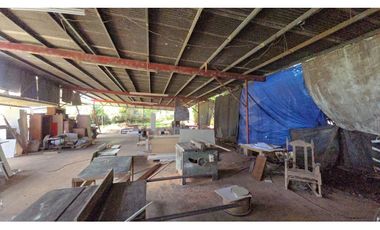 Venta de Galera industrial con oficina  y bodega