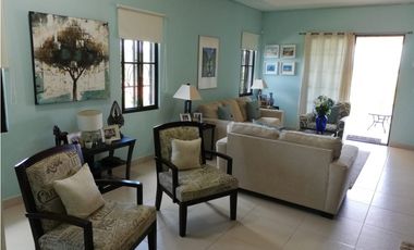 Venta de casa en Hacienda Pacifica, San Carlos, Panamá
