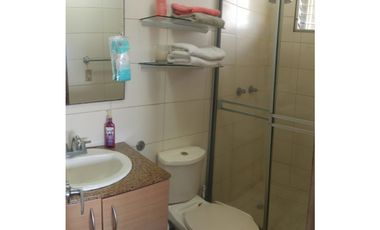 Se vende Apartamento en Via Cincuentenario
