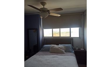 Se vende Apartamento en Via Cincuentenario