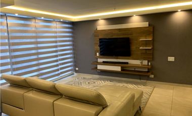 Hermoso apartamento con terraza en Villa Lucre (amoblado)